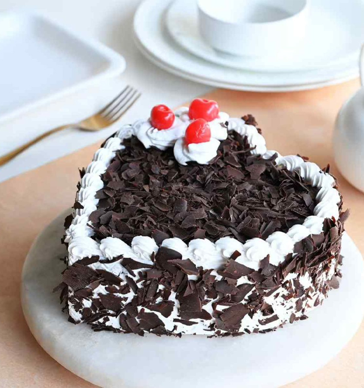 Black Forest Heart Shaped 1KG