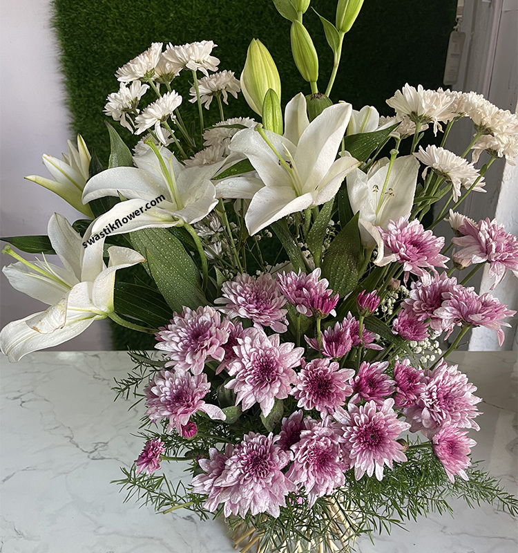 Lilly’s & Purple Shevanti Basket Arrangement