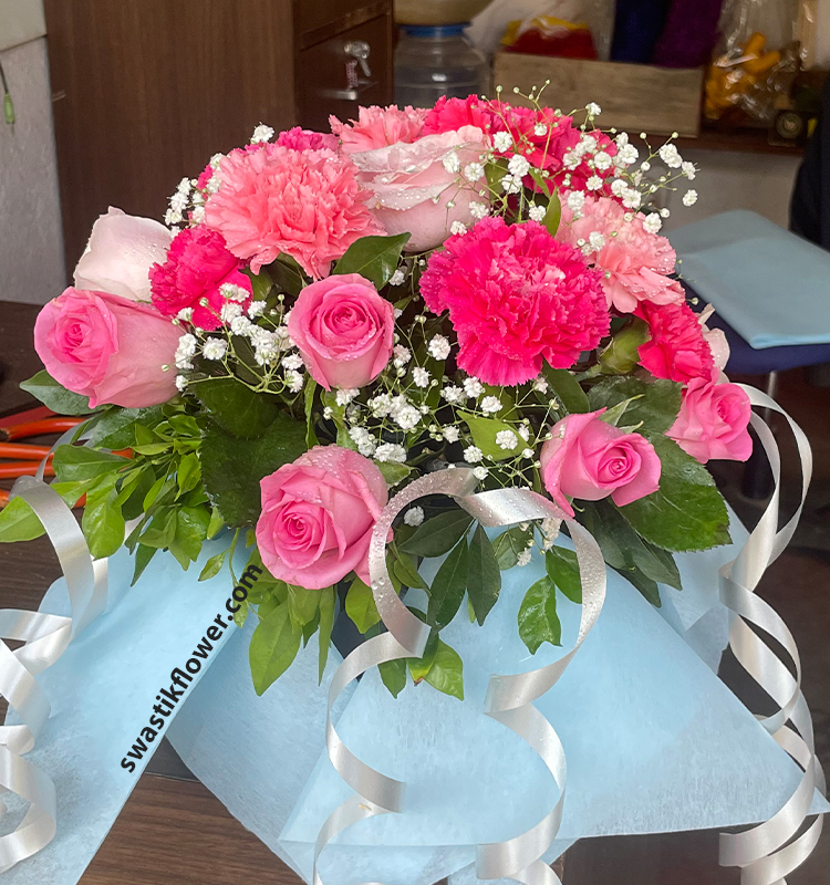 Pretty In Pink Roses & Carnation