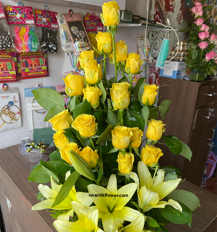 Sunshine Yellow Roses & Yellow Lilly’s In Vase Arrangement