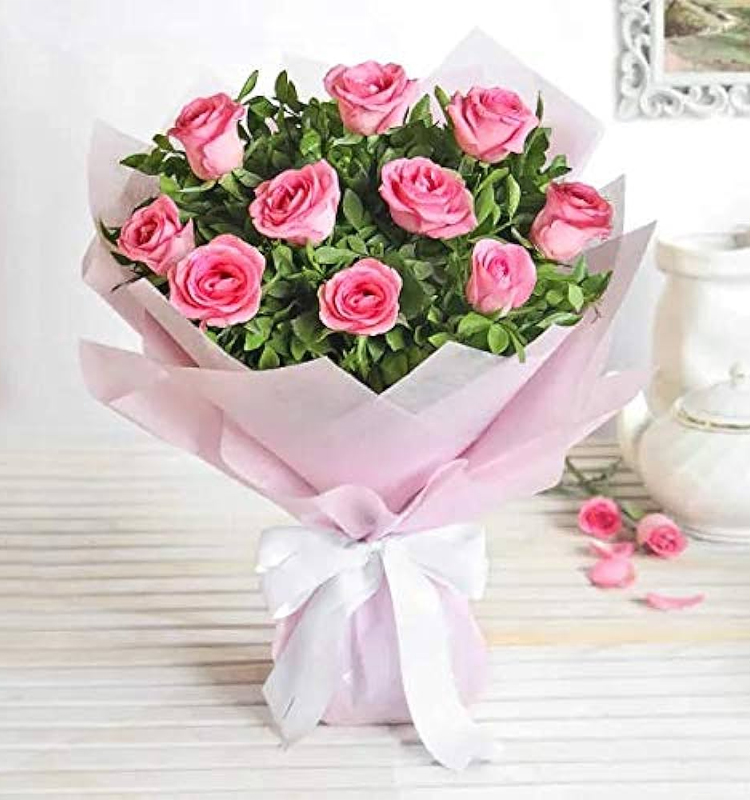 10 Pink Roses Bouquet