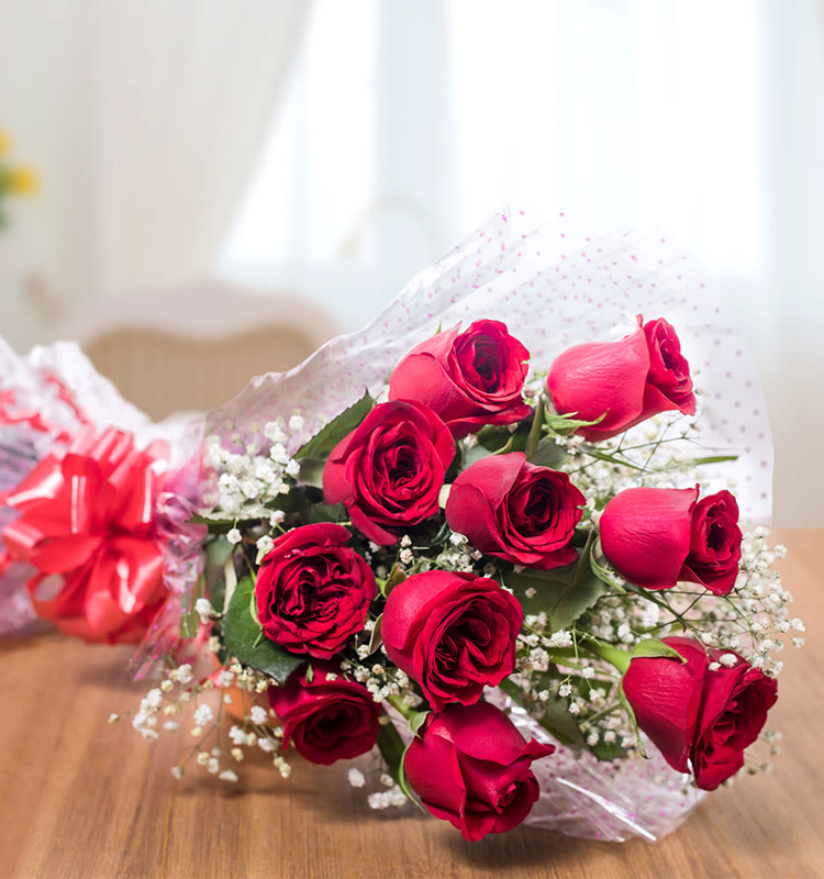 10 Red Roses Bouquet