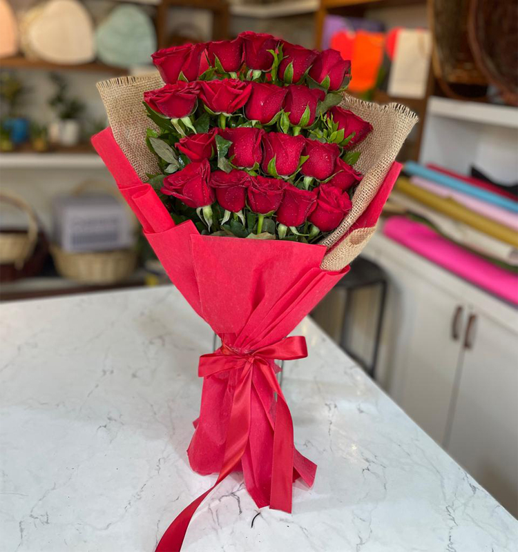 Premium Red Roses Bouquet